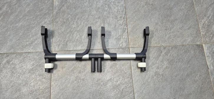 Bugaboo Donkey 2/3/5 Twin Autostoel Adapter Voor Maxi-Cosi, Kinderen en Baby's, Tweelingen en Meerlingen, Zo goed als nieuw, Kinderwagen of Buggy