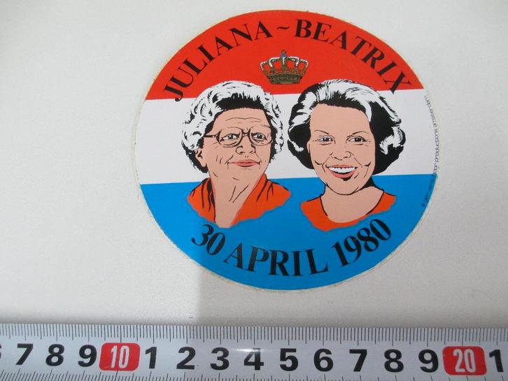 sticker juliana beatrix 30 april 1980, Verzamelen, Stickers, Zo goed als nieuw, Ophalen