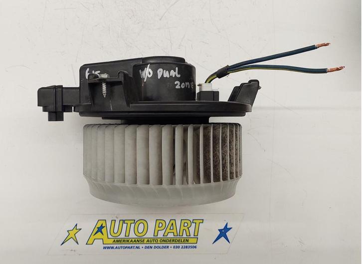 Dodge Ram 1500 kachelmotor 2009-2013, Auto-onderdelen, Airco en Verwarming, Amerikaanse onderdelen, Dodge, Gebruikt, Ophalen of Verzenden