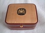 oud doosje met wapen o.i.d. op de bovenkant, Ophalen of Verzenden, Gebruikt