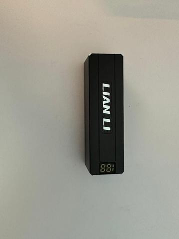 Lian Li Uni Powerbank beschikbaar voor biedingen
