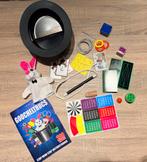 Goocheldoos met attributen, Ophalen of Verzenden, Gebruikt, Ontdekken