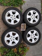 set lichtmetalen velgen met winterbanden 15 inch Kia Hyundai, Auto-onderdelen, Banden en Velgen, Ophalen, Gebruikt, 15 inch, Velg(en)