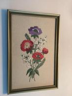 Vintage bloemen borduurwerk schilderij, Ophalen of Verzenden, Zo goed als nieuw
