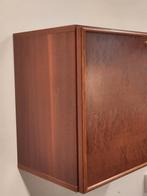 Vintage houten hang kastje wandkastje zwevend, Gebruikt, Met klep(pen), Mid century modern, .