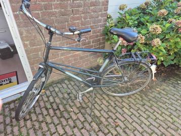 Heren fiets beschikbaar voor biedingen