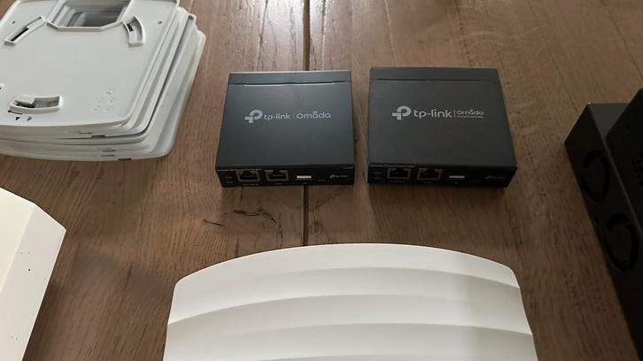 TP-Link Omada OC200, Computers en Software, Routers en Modems, Zo goed als nieuw, Ophalen