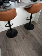 Twee Cognac Barkrukken, Huis en Inrichting, Barkrukken, Ophalen, Met voetsteun, 60 tot 90 cm, Zo goed als nieuw