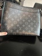 Louis vuiton heup tas, Sieraden, Tassen en Uiterlijk, Tassen | Schoudertassen, Ophalen of Verzenden, Zo goed als nieuw, Zwart