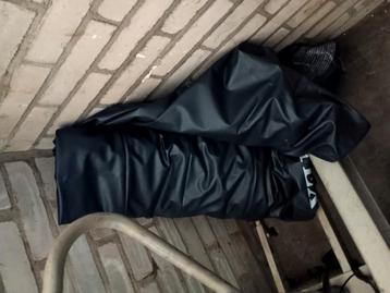 Luchtmatras 140x200 camping gratis beschikbaar voor biedingen