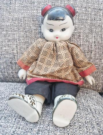 Authentiek Chinees Porseleinen Popje NIEUW! beschikbaar voor biedingen