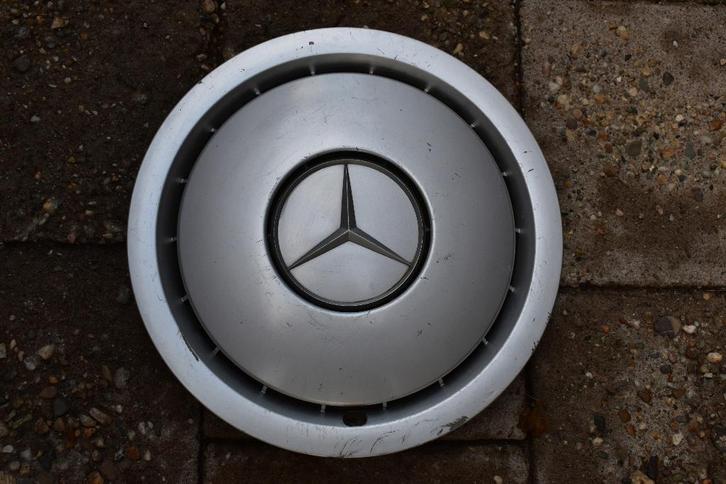 1 losse originele wieldop Mercedes Benz 190 14 inch, Auto diversen, Wieldoppen, Gebruikt, Ophalen of Verzenden