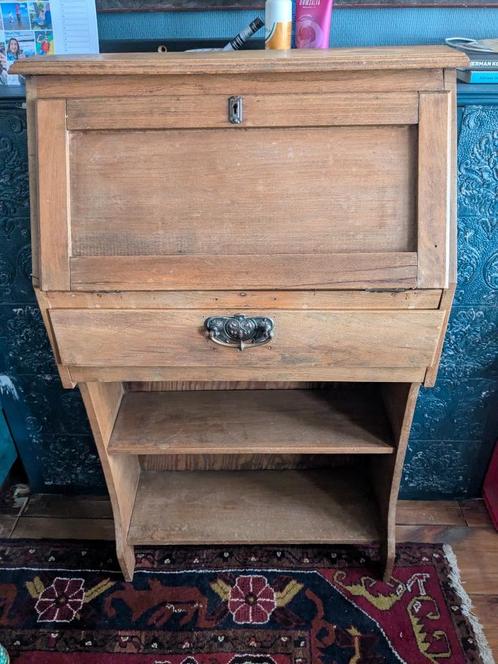 kleine charmante antieke secretaire, Antiek en Kunst, Antiek | Meubels | Kasten, Ophalen