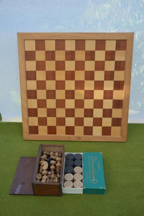 Homas schaakbord type Lux met Homas damstenen + schaakstenen, Hobby en Vrije tijd, Gezelschapsspellen | Bordspellen, Gebruikt