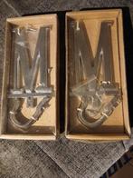 Zwaar metalen kapstok haak letter M /1x zilver 1x goud kleur, Huis en Inrichting, Woonaccessoires | Kapstokken, Ophalen of Verzenden
