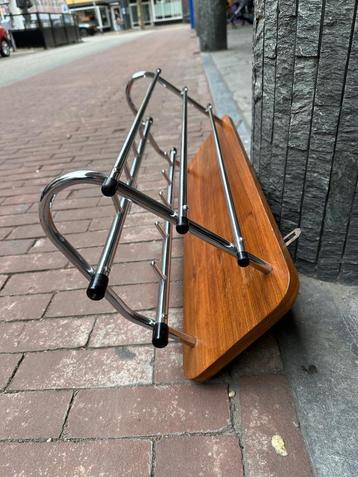 Art deco wandkapstok, vintage hoedenrek, coat rack beschikbaar voor biedingen