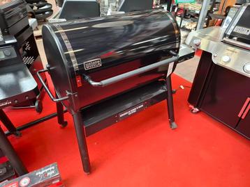 Weber Smokefire EPX6 nieuw inclusief veel accessoires beschikbaar voor biedingen