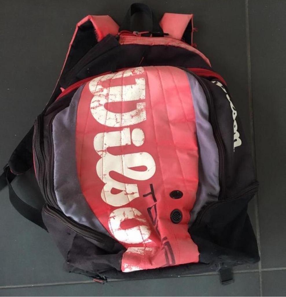 Tennis padel rugzak Wilson is functioneel gratis tennisballe, Sport en Fitness, Tennis, Gebruikt, L1, Ophalen of Verzenden, Wilson