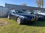 BMW 5-serie 530xi High Executive Tik in motor, BTW auto, Nav, Auto's, BMW, Automaat, Gebruikt, 258 pk, Blauw