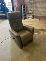 Sta-op stoel grijs leer HUKLA, Huis en Inrichting, Fauteuils, Ophalen, Gebruikt, Leer, 50 tot 75 cm
