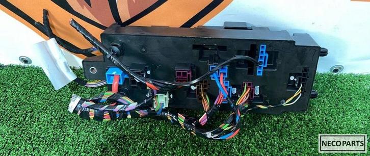 ZEKERINGKAST RANGE ROVER SPORT L494 JPLA-14A073-BB LEVERBAAR, Auto-onderdelen, Carrosserie en Plaatwerk, Spatbord, Land Rover