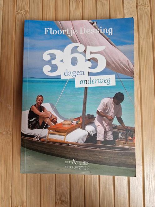 Floortje Dessing - 365 dagen onderweg, Boeken, Reisgidsen, Zo goed als nieuw, Ophalen of Verzenden