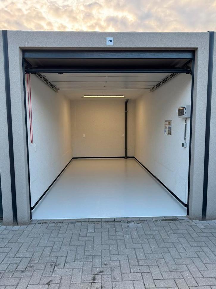 Cuijk BEDRIJFSRUIMTE / GARAGEBOX te huur, Auto diversen, Autostallingen en Garages
