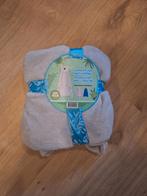 Nieuwe kinderplaid met hoodie snuggle 80x95 cm, Kinderen en Baby's, Babykleding | Baby-zwemkleding, Jongetje of Meisje, One size