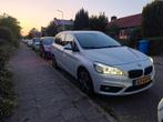 BMW 2-Serie Gran Tourer 1.5 218I 2017 Wit, Auto's, BMW, Voorwielaandrijving, 136 pk, 74 €/maand, 2-Serie Gran Tourer