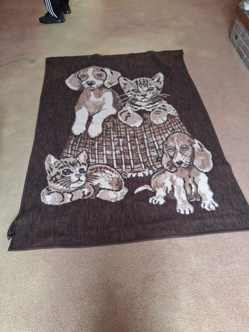 Vintage Deken met Katten en Honden beschikbaar voor biedingen