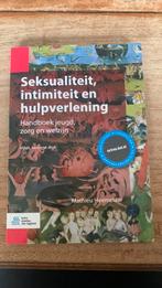 Seksualiteit, intimiteit en hulpverlening, Mathieu Heemelaar, Sociale wetenschap, Ophalen of Verzenden, Zo goed als nieuw