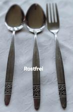 Bestek Rostfrei met relief bloemen, Ophalen of Verzenden, Rvs of Chroom