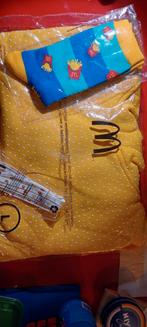 McDonald's Merchandise! Exclusive trui, sokken en veters, Kleding | Dames, Nieuw, Maat 42/44 (L), Ophalen of Verzenden, Geel
