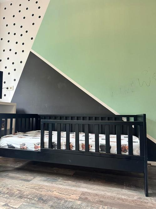 Peuterbed Petit Amelie ‘plume’, Kinderen en Baby's, Kinderkamer | Bedden, Zo goed als nieuw, 140 tot 160 cm, 70 tot 85 cm, Ophalen