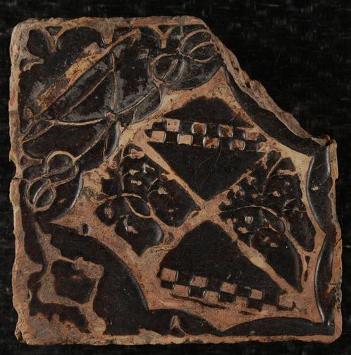 relief vloer tegel Duitsland Aachen 16e eeuw, Antiek en Kunst, Antiek | Keramiek en Aardewerk, Ophalen