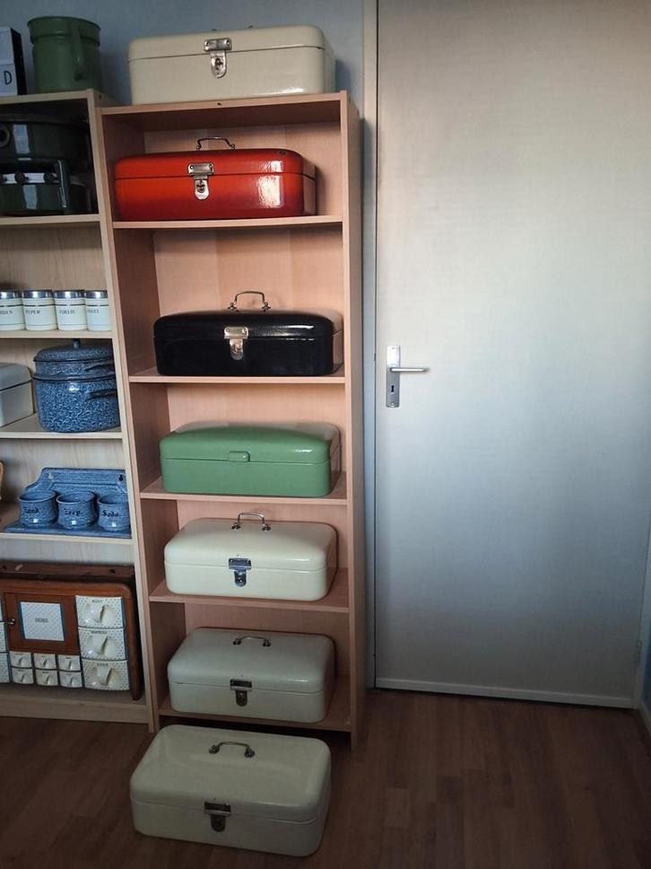 👌hier staat ook Uw echte emaille broodtrommel zie m'n adv.', Antiek en Kunst, Antiek | Emaille, Ophalen of Verzenden