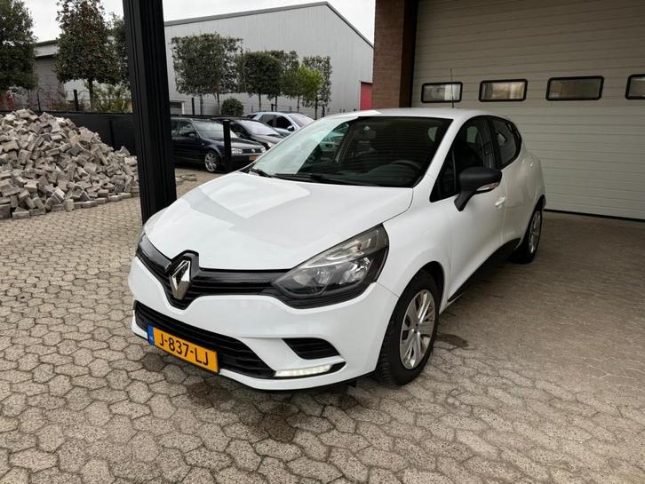 Renault CLIO 1.2 16V 5-DRS hatchback cruise Bluetooth, Auto's, Renault, Bedrijf, Clio, ABS, Airbags, Airconditioning, Boordcomputer