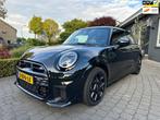 Mini Cooper 1.5 C John Cooper Works M, Pano Org NL Dealer Ga, Auto's, Gebruikt, 156 pk, 4 stoelen, Leder en Stof