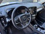 Volvo XC40 1.5 T2 Momentum Business Automaat Navi Camera Car, Auto's, Gebruikt, Euro 6, Adaptive Cruise Control, Origineel Nederlands