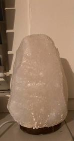 Mooie zoutlamp boho ibiza wabi sabi japandi, Huis en Inrichting, Lampen | Tafellampen, Ophalen, Gebruikt