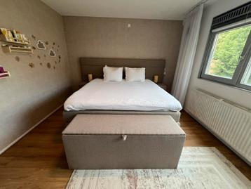 Luxe Boxspring Malaga 180x200 Portland Crème XXL Hoofdbord beschikbaar voor biedingen