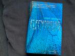 Elfenoorlog - Herbie Brennan, Boeken, Fantasy, Ophalen of Verzenden, Zo goed als nieuw