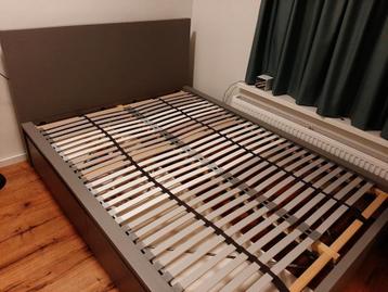 IKEA Malm Bedframe - Wegens verhuizing weg! - afbeelding 1