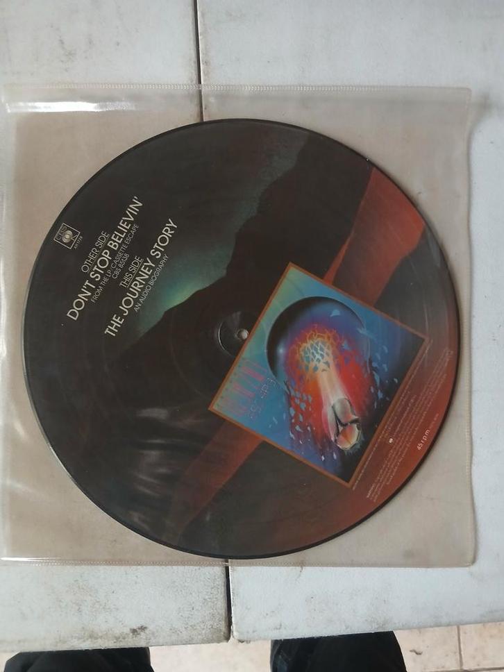 Journey - Escape Picture Disc Vinyl LP, Cd's en Dvd's, Vinyl | Pop, Zo goed als nieuw, 2000 tot heden, 12 inch, Verzenden