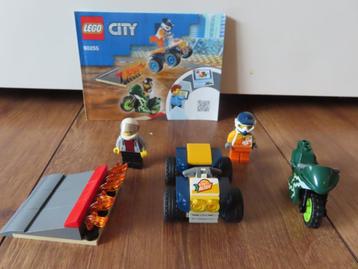 Lego city 60255 stunt team compleet beschikbaar voor biedingen
