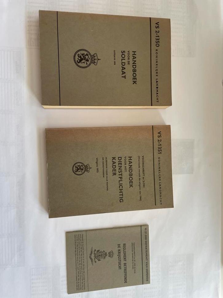 Handboeken Koninklijke Landmacht en Defensie, Boeken, Oorlog en Militair, Nieuw, Landmacht, 1945 tot heden, Ophalen of Verzenden