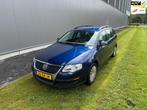 Volkswagen Passat Variant 1.6 Trendline, Gebruikt, 4 cilinders, Blauw, Handgeschakeld