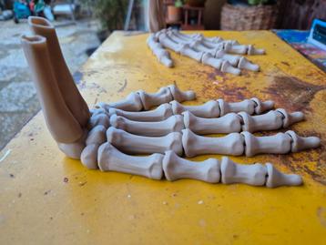 3d print skelet handen halloween flexibel  beschikbaar voor biedingen