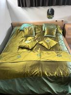 Prachtige zijden japans achtige bed set met kussens !, Wit, Tweepersoons, Ophalen of Verzenden, Deken of Dekbed