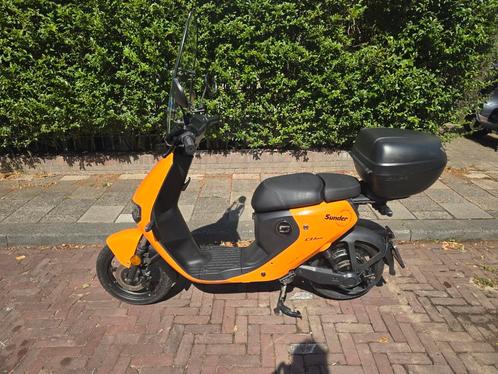 Vmoto CU mini - 125km - 2023 - Zo goed als nieuw!, Fietsen en Brommers, Snorfietsen en Snorscooters, Zo goed als nieuw, Overige merken
